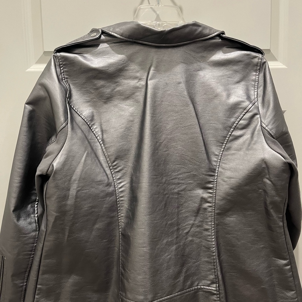❤️🔥🩶❤️🔥🩶Lane Bryant Shiny Silver Faux Leather Jacket❤️🔥🩶❤️🔥🩶 - Picture 6 of 6